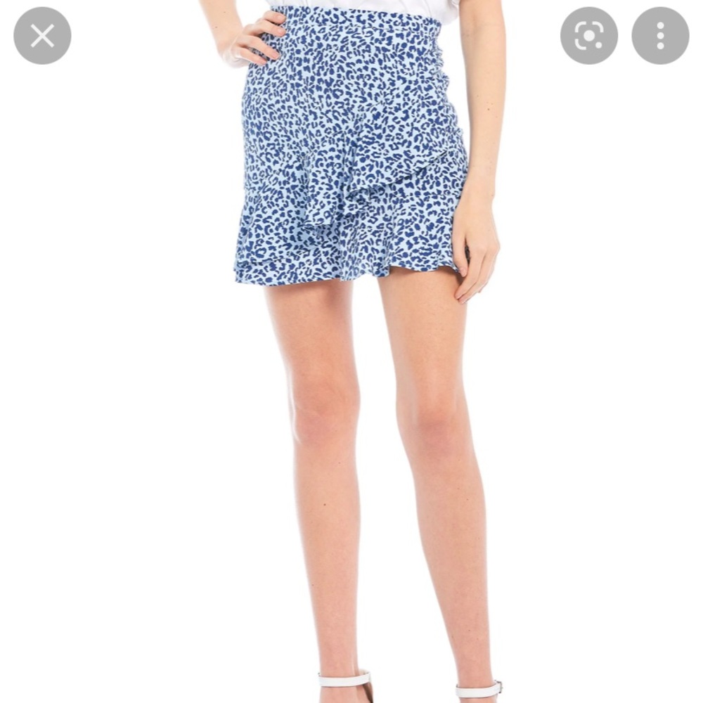 Dillards Skirt !